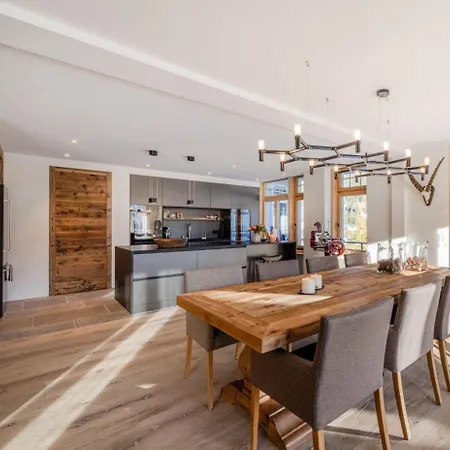 Steffen Penthouse Deluxe Ski * Landeck